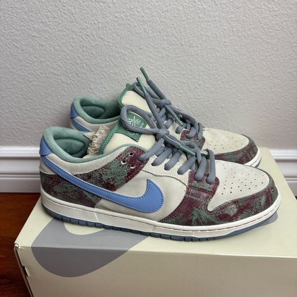 Nike SB Dunk Low Crenshaw Skate Club Size 11 - Picture 2 of 9